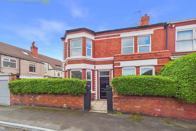4 bed property, in Hawarden Avenue, £240,000