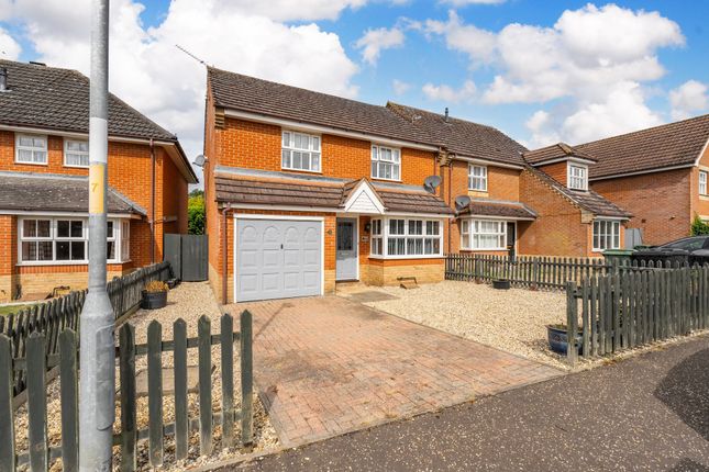 3 bed property, in Dunlop Road, £270,000