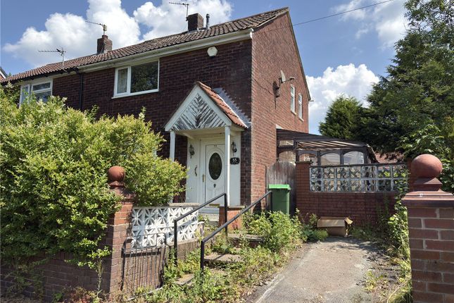 2 bed property, in Greenhurst Crescent, £150,000