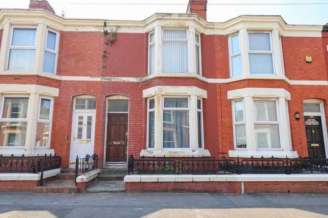 2 bed property, in Leopold Street, £130,000