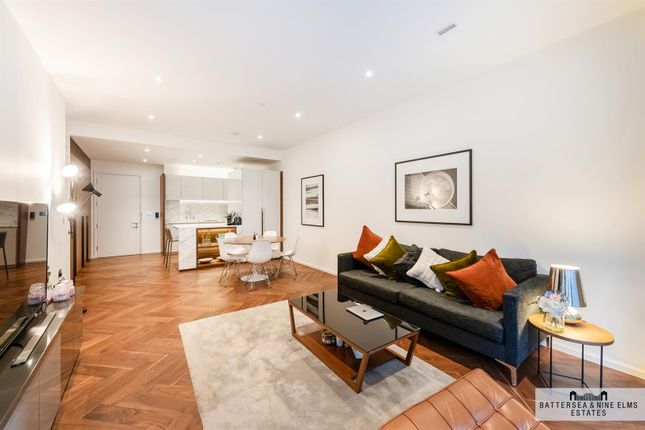 2 bed property, in Ambassador Building, £885,000