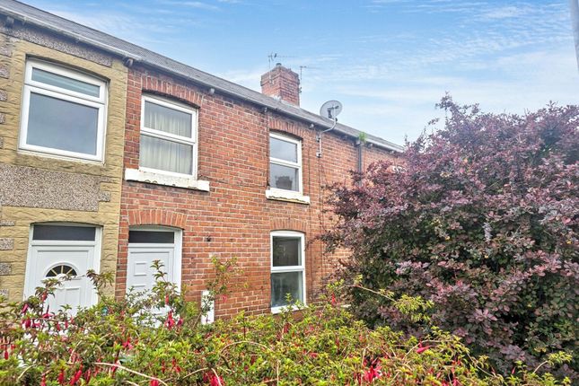 2 bed property, in Sycamore Street, £40,000