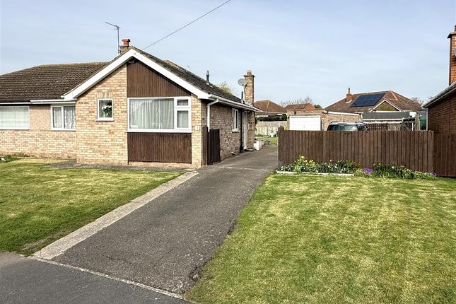 2 bed property, in Fleming Avenue, £267,500