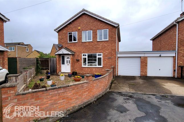 3 bed property, in West Promenade, £230,000