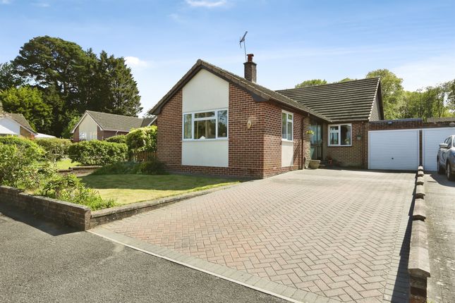 4 bed property, in Tudor Gardens, £500,000