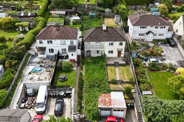3 bed property, in 95 Underlane, £145,000