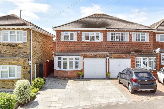 3 bed property, in Rayburn Road, £525,000