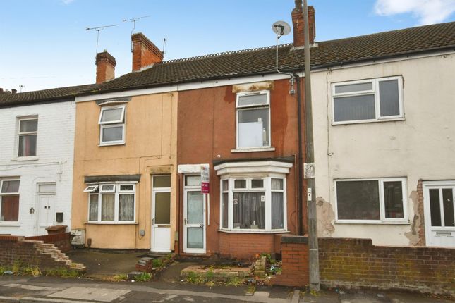 3 bed property, in Berkeley Street, £90,000