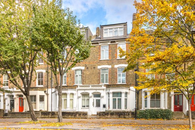 14 bed property, in Drayton Park, £2,999,999