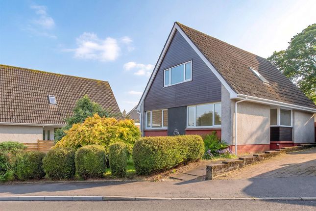 4 bed property, in 3 Moir's Well, £285,000