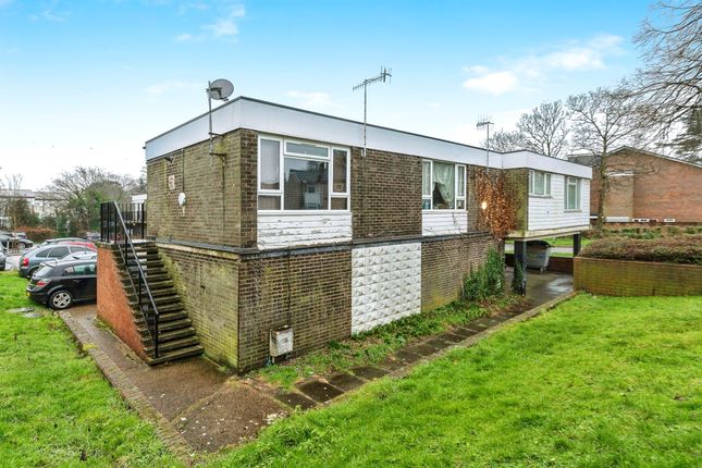 Studio, in Parkwood Drive, £90,000