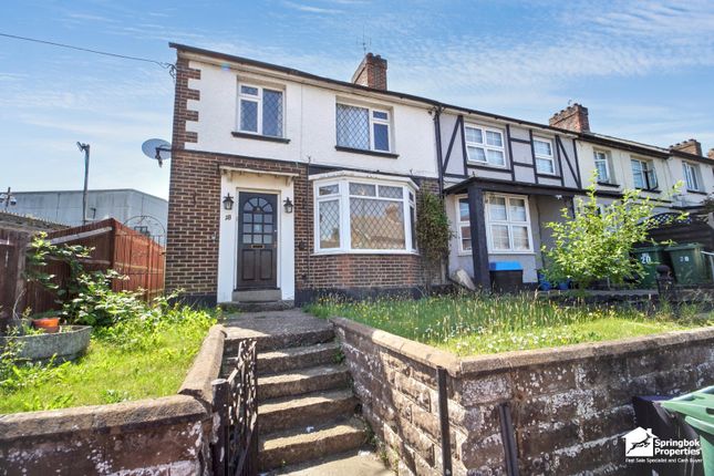3 bed property, in Old Tovil Road, £265,000