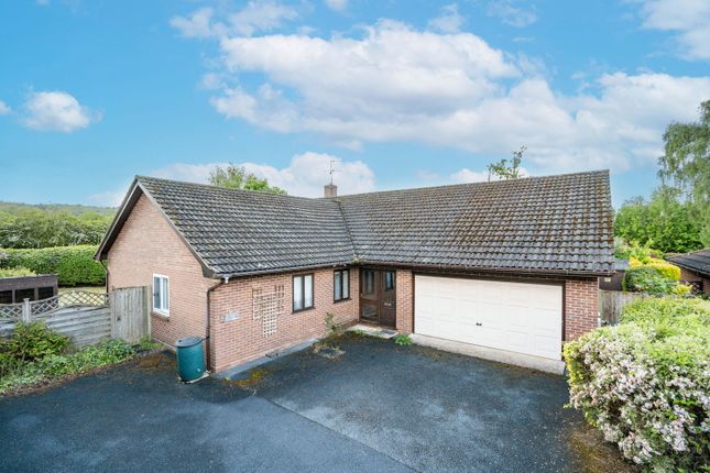 3 bed property, in Elms Drive, £650,000