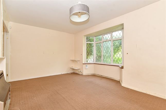 3 bed property, in Antlers Hill, £500,000