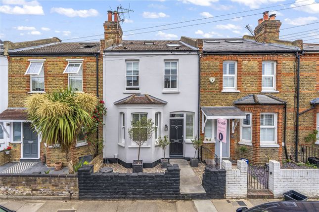 4 bed property, in Mereway Road, £799,950