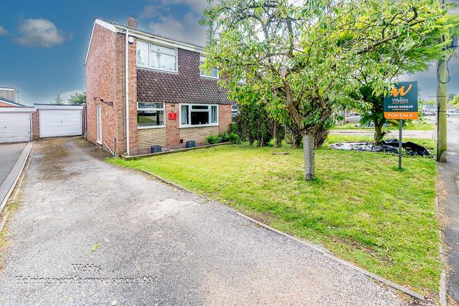 3 bed property, in Orchard Avenue, £250,000