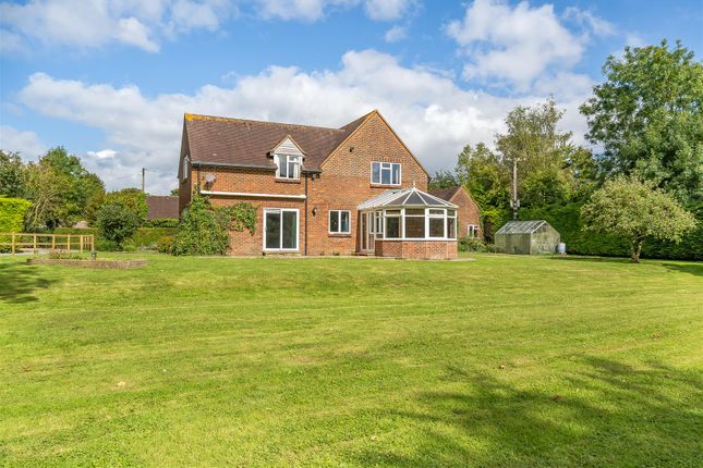 4 bed property, in The Chalk, £670,000