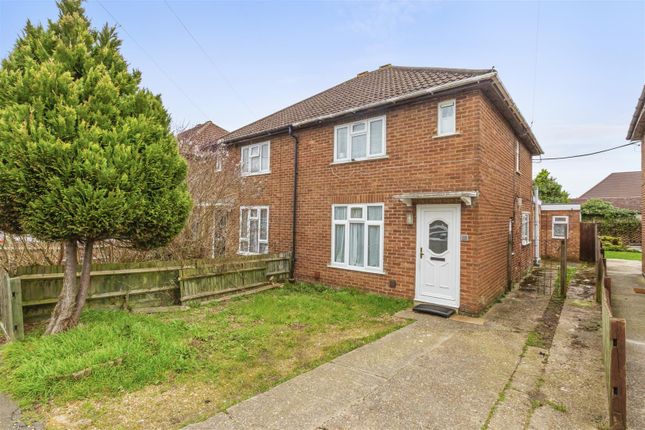 4 bed property, in Rowliff Road, £380,000