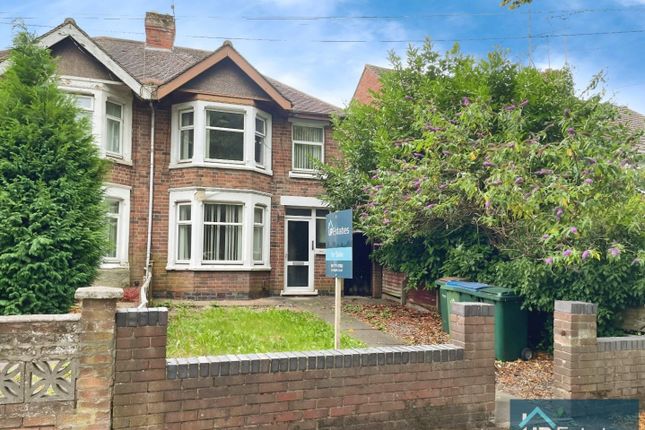 3 bed property, in London Road, £205,000