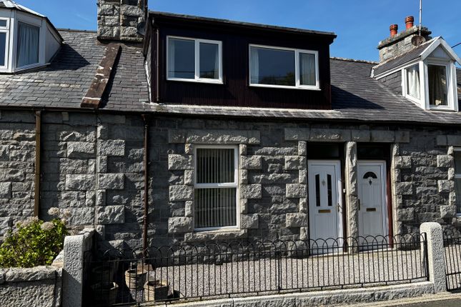 3 bed property, in Park Crescent, £110,000