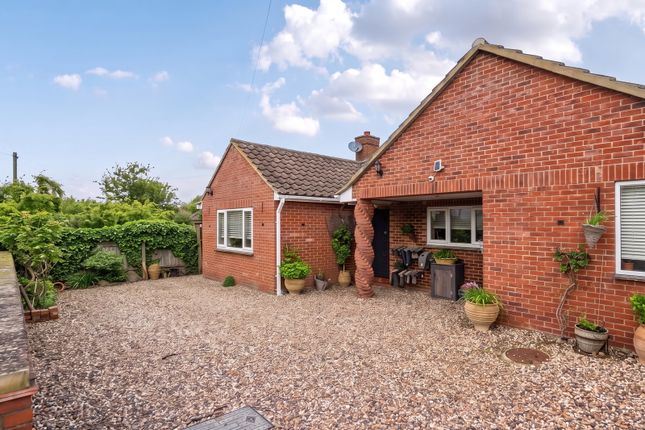 5 bed property, in Toyse Lane, £550,000