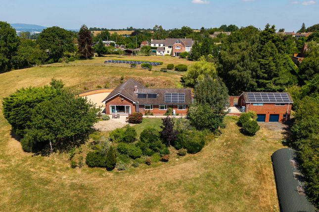 3 bed property, in Mamble Road, £800,000
