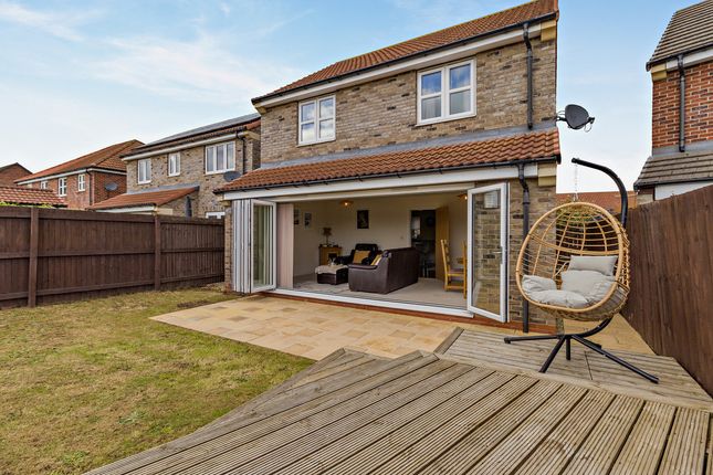 3 bed property, in Badgers Holt, £300,000