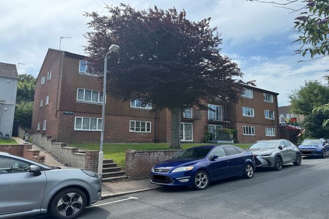 1 bed property, in Flat 1, £70,000