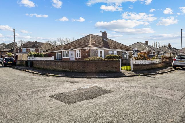 2 bed property, in St. Stephen Road, £225,000
