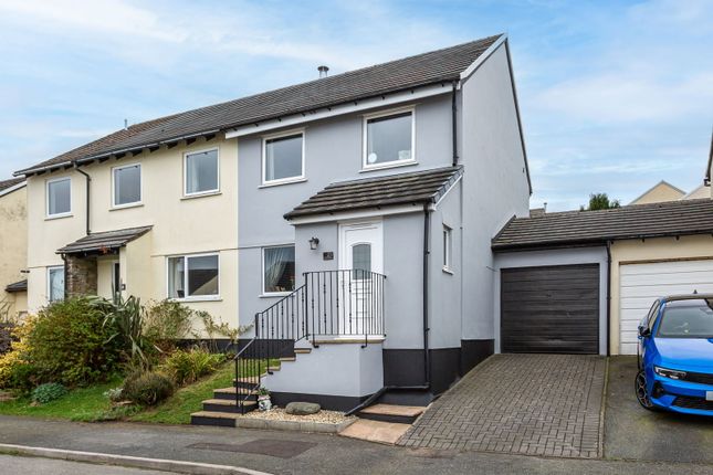3 bed property, in Homer Close, £260,000