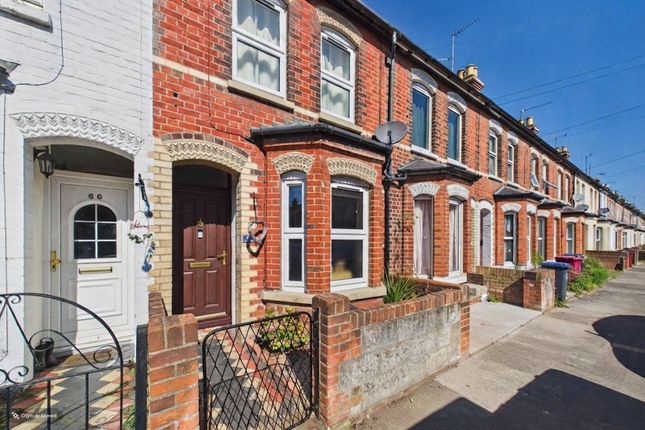 3 bed property, in Belmont Road, £325,000