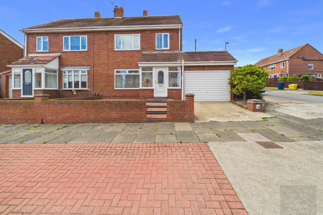 3 bed property, in Norfolk Road, £220,000