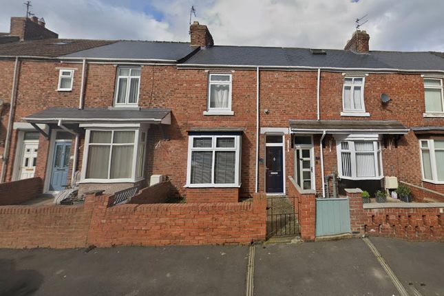 2 bed property, in Alexandra Street, £39,995
