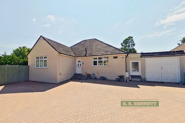 3 bed property, in Wraysbury, £700,000