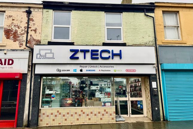 2 bed property, in Church Street, £80,000
