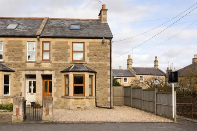 4 bed property, in Priory Street, £450,000
