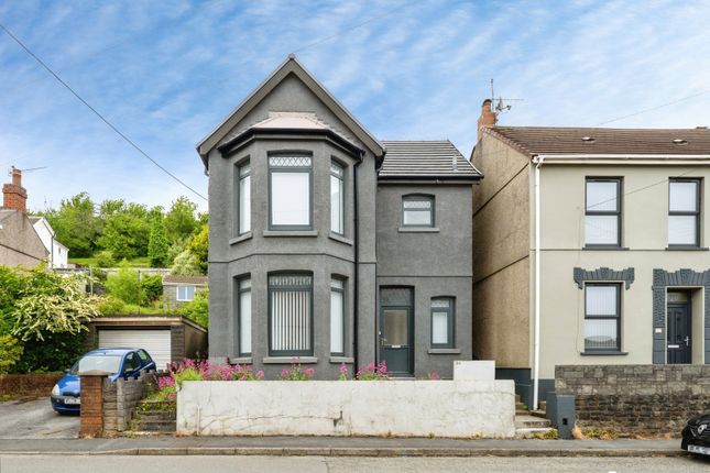 3 bed property, in Tanygraig Road, £180,000