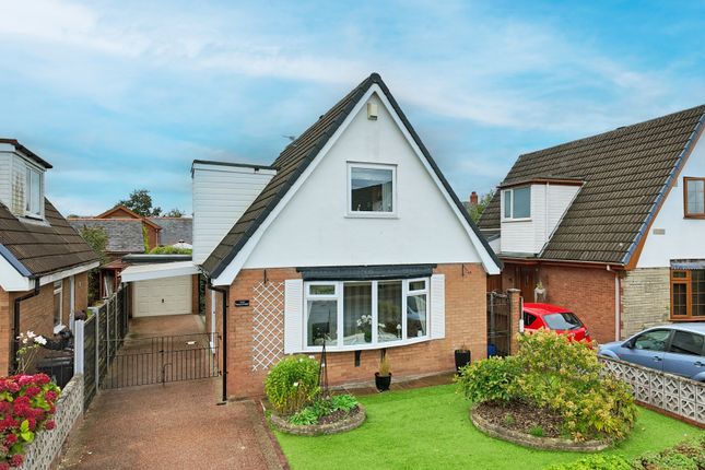 2 bed property, in Meadowside, £269,500