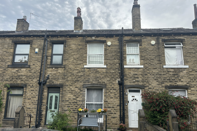 6 bed property, in 20 Armitage Road, £40,000