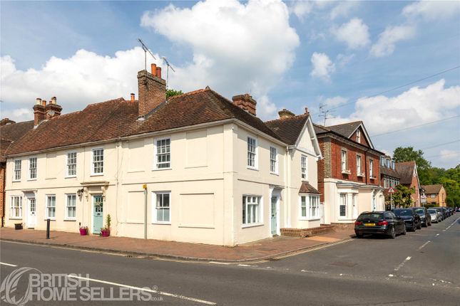 3 bed property, in Rectory Lane, £470,000