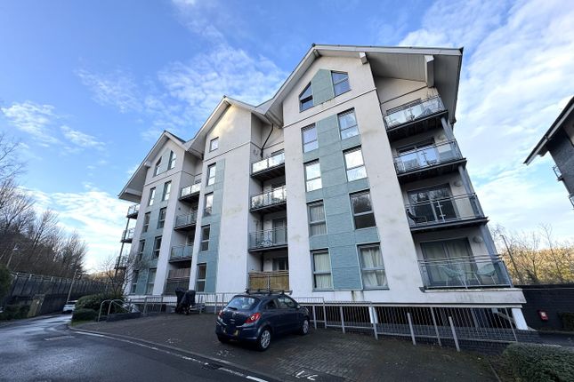 1 bed property, in Phoebe Road, £94,000