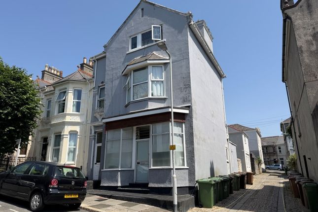 3 bed property, in 22 Seymour Avenue, £170,000