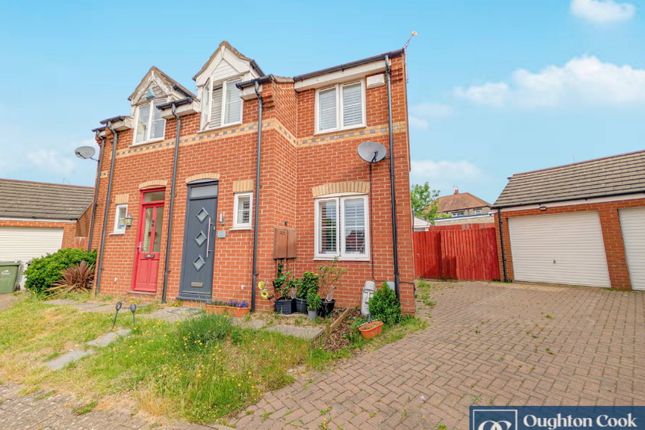 3 bed property, in John Shelton Drive, £240,000