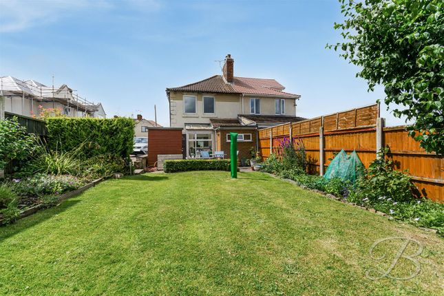 3 bed property, in Mosscar Close, £170,000