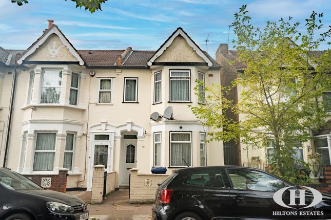 3 bed property, in West End Road, £559,950
