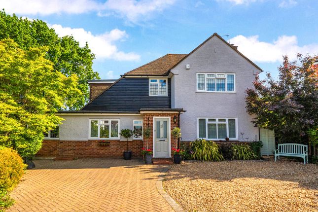4 bed property, in Shalford, £1,100,000