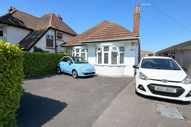 3 bed property, in Castle Lane West, £350,000