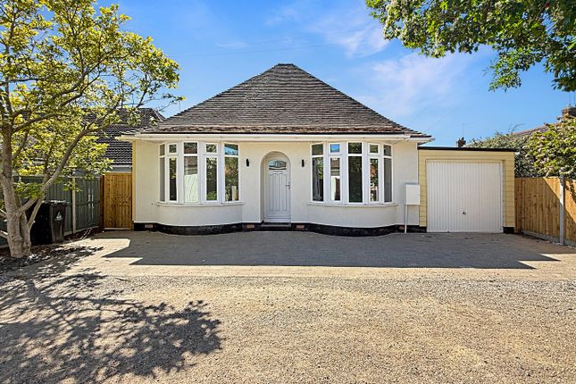 3 bed property, in Manse Chase, £499,995