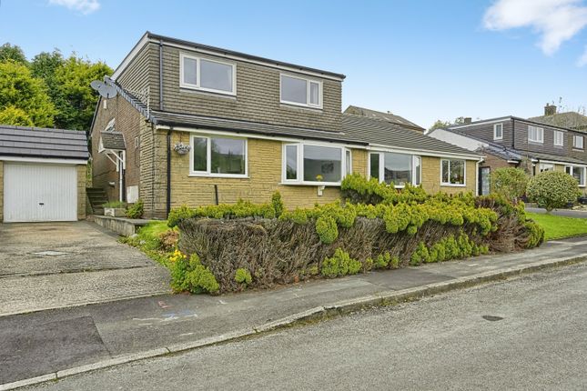 3 bed property, in Gloucester Drive, £349,000