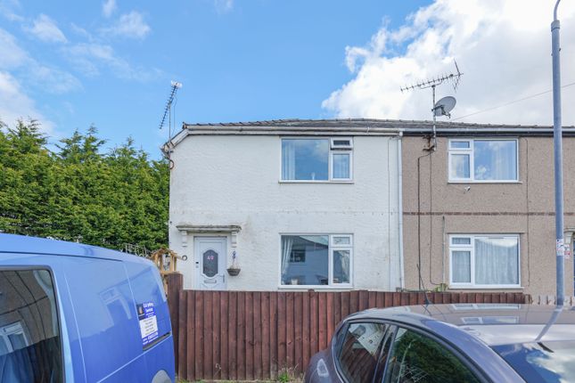 3 bed property, in Yowley Road, £122,000